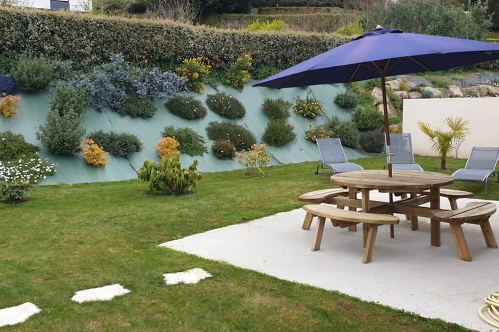 Les Embruns Jardin Villa Saint-Pol-de-Leon